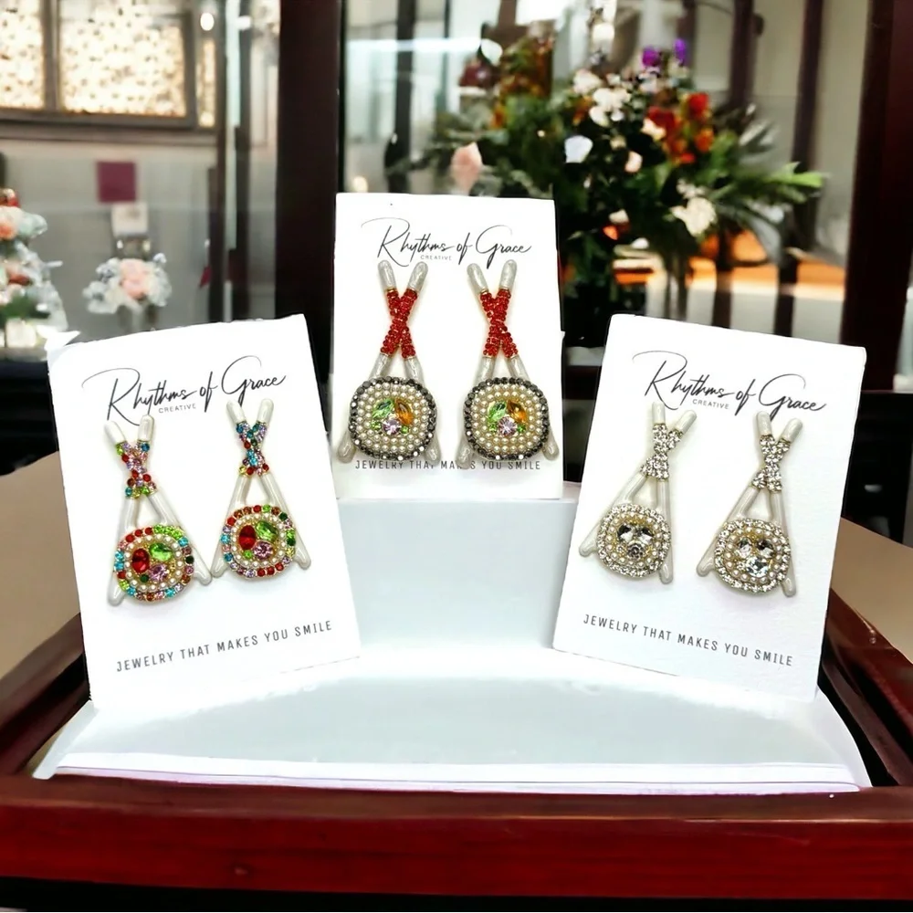 Rhinestone Chopsticks Sushi Drop Earrings - A Taste of Elegance! 🍣 NWT